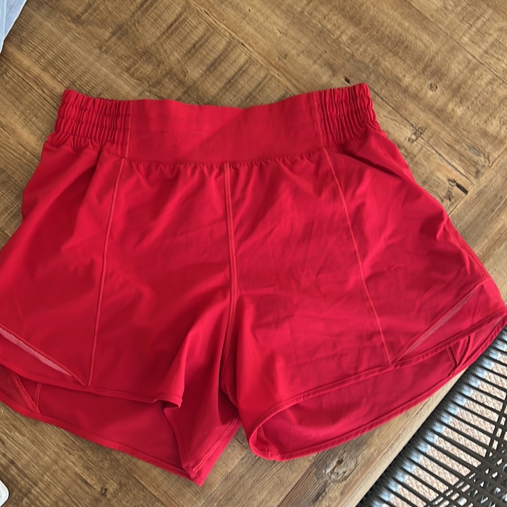 Lululemon hotty hot red shorts size 8